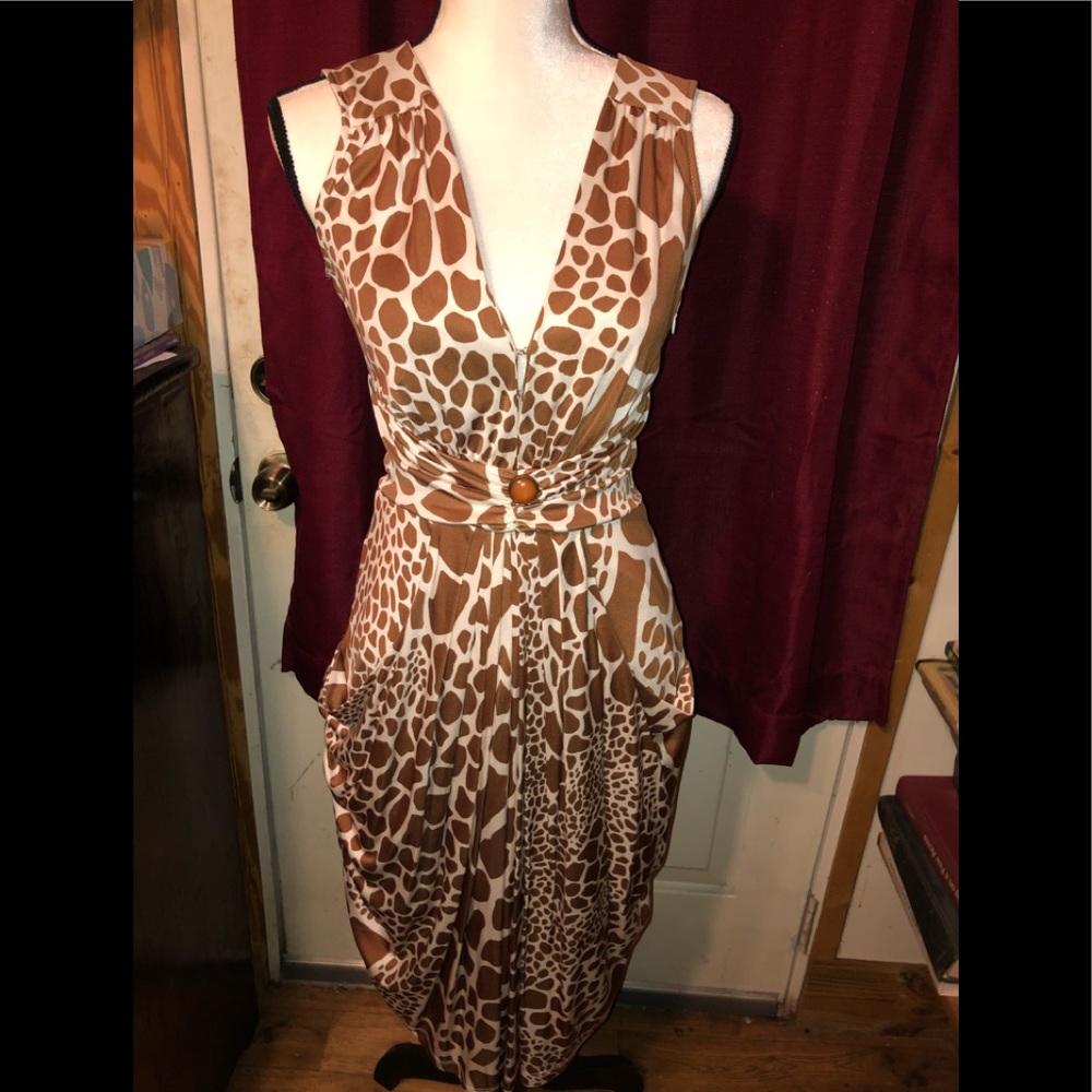 ❌DONATED❌Julie Haus Giraffe Dress 100% silk - 4